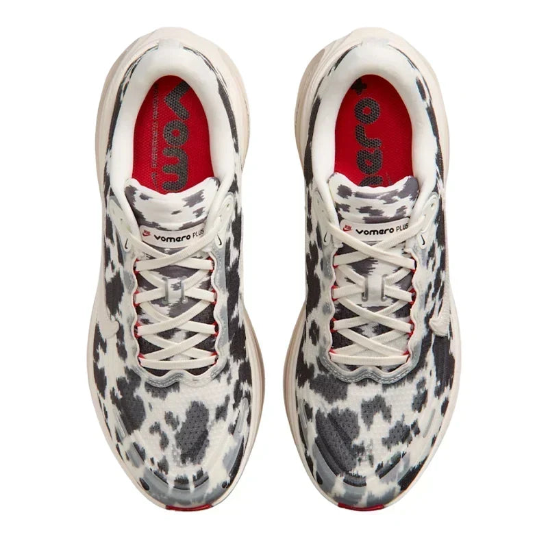 Nike Vomero Plus Sail University Cow Print – Sneakers